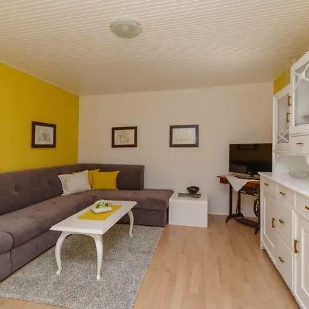 Barac Rural Holiday Home Grizane-Belgrad Exterior photo